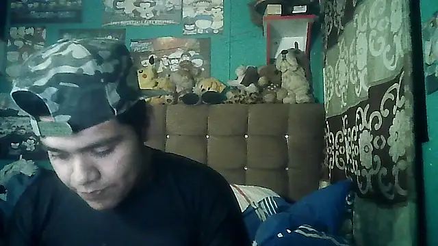 Valesh20 online show from November 22, 2025, 2:32 am