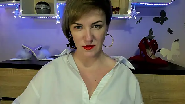 Snapshot of feliziaDesire chatting on January 19, 2025, 1:22 pm feliziaDesire online show from January 19, 2025, 1:22 pm