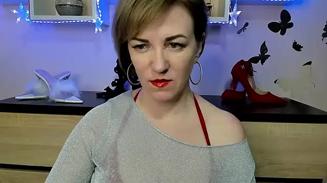 Snapshot of feliziaDesire chatting on February 4, 2025, 1:48 pm feliziaDesire online show from February 4, 2025, 1:48 pm