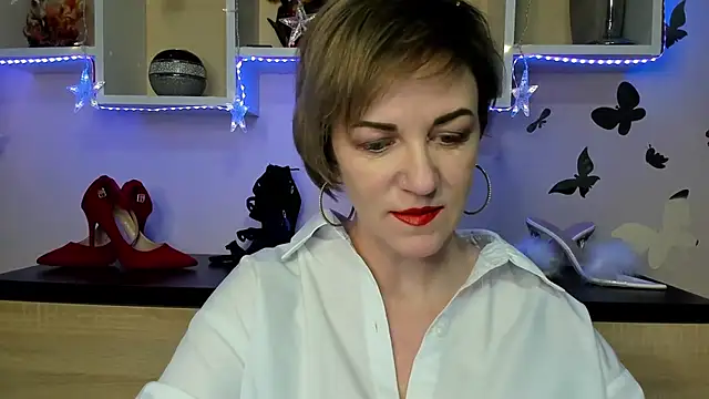 Snapshot of feliziaDesire chatting on February 15, 2025, 7:06 am feliziaDesire online show from February 15, 2025, 7:06 am