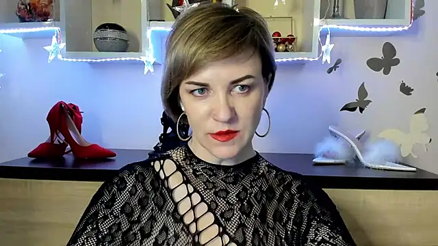 Snapshot of feliziaDesire chatting on February 27, 2025, 3:05 pm feliziaDesire online show from February 27, 2025, 3:05 pm