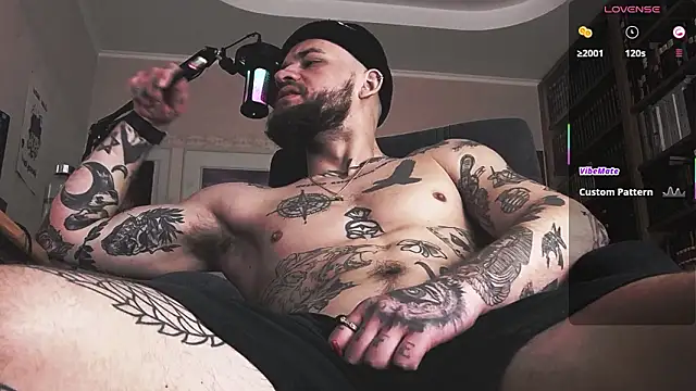 Snapshot of FindomJason chatting on January 18, 2026, 11:47 am FindomJason online show from January 18, 2026, 11:47 am