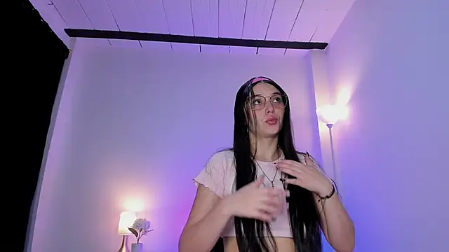 Snapshot of ice_grace chatting on November 5, 2025, 9:42 am ice grace online show from November 5, 2025, 9:42 am