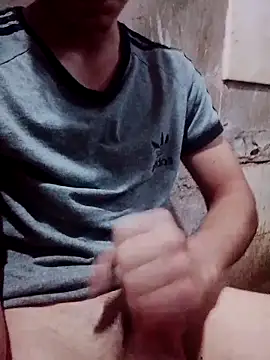 Uriel1615 online show from September 25, 2025, 6:22 pm