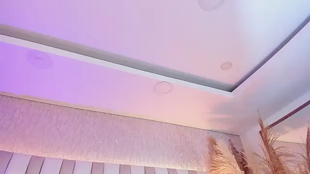 Rebeca jones online show from March 6, 2026, 12:56 pm