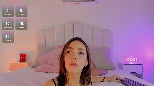 Snapshot of Ashleyy_piink chatting on September 13, 2025, 10:42 pm Ashleyy piink online show from September 13, 2025, 10:42 pm
