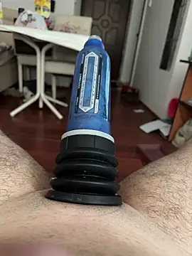 Snapshot of strange6696 chatting on December 16, 2025, 12:21 pm strange6696 online show from December 16, 2025, 12:21 pm