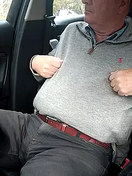 Snapshot of stiffandlubed@xh chatting on October 23, 2025, 9:02 pm stiffandlubedxh online show from October 23, 2025, 9:02 pm