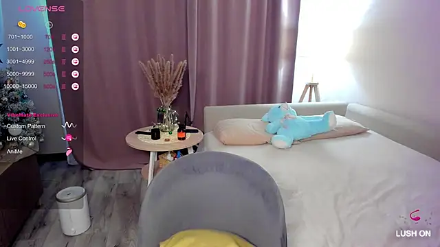 DannaEvan online show from December 23, 2024, 7:17 am