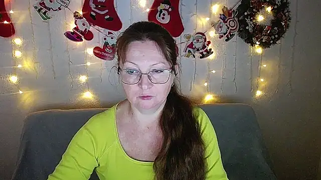 VanessaHotts online show from December 11, 2024, 12:34 pm