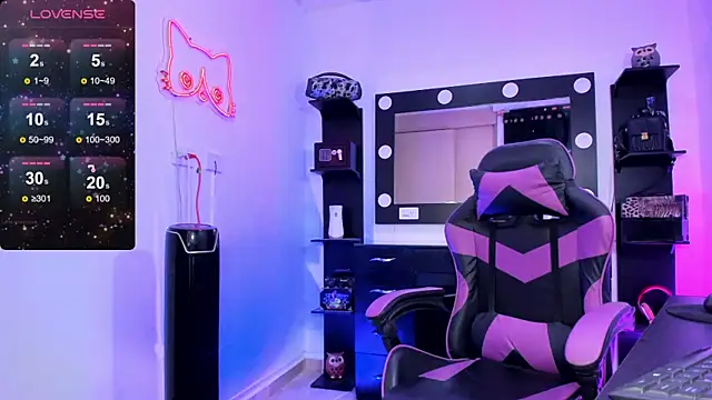 Snapshot of miss_kitty chatting on September 28, 2025, 12:49 am miss kitty online show from September 28, 2025, 12:49 am