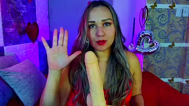 Snapshot of paula_brausin chatting on February 15, 2025, 12:48 am paula brausin online show from February 15, 2025, 12:48 am