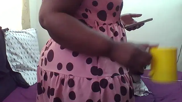 Snapshot of AddictiveAssCurves chatting on October 2, 2025, 10:00 am AddictiveAssCurves online show from October 2, 2025, 10:00 am