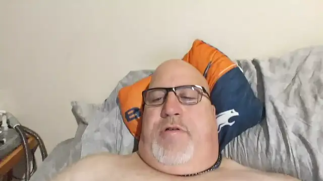 Snapshot of Bigbear0563 chatting on March 16, 2025, 3:28 pm Bigbear0563 online show from March 16, 2025, 3:28 pm