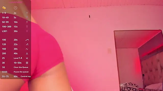 Emmily Savage online show from January 17, 2025, 10:11 am