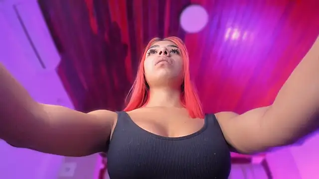 Emmily Savage online show from February 4, 2026, 11:49 am