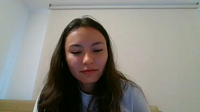  andygirl online show from June 3, 2026, 10:37 pm