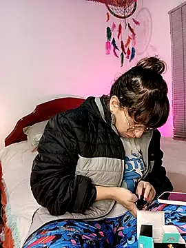 Piafisher1 online show from February 20, 2026, 1:13 am