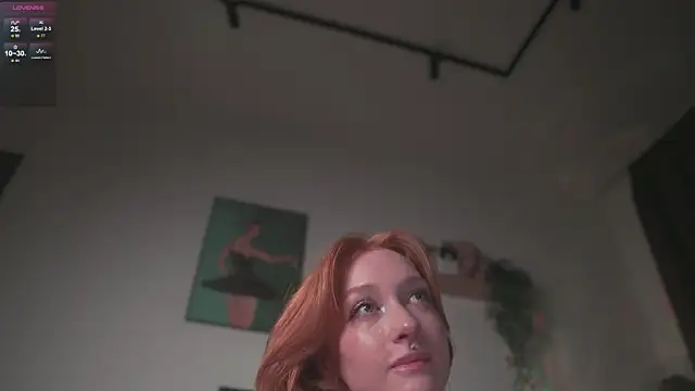 Snapshot of iara__mi chatting on November 19, 2025, 1:33 pm iara mi online show from November 19, 2025, 1:33 pm