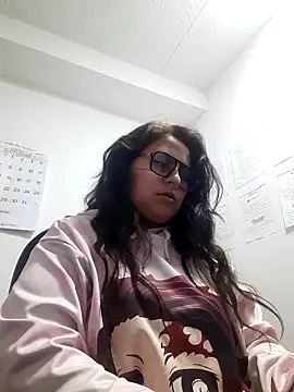 Snapshot of _lilith_heavy chatting on October 5, 2025, 12:42 am lilith heavy online show from October 5, 2025, 12:42 am