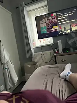 Snapshot of Just_averagelad chatting on December 31, 2024, 1:19 pm Just averagelad online show from December 31, 2024, 1:19 pm