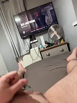 Snapshot of Just_averagelad chatting on January 6, 2025, 11:31 pm Just averagelad online show from January 6, 2025, 11:31 pm