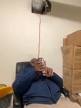 africandickxxl online show from November 17, 2025, 3:40 pm