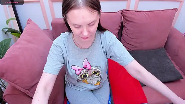 JannaVerdi  online show from February 23, 2026, 6:33 am