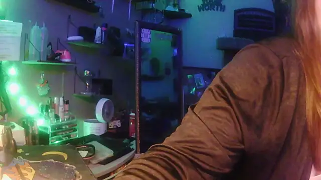 spunlikecottoncandy online show from March 18, 2026, 7:00 am