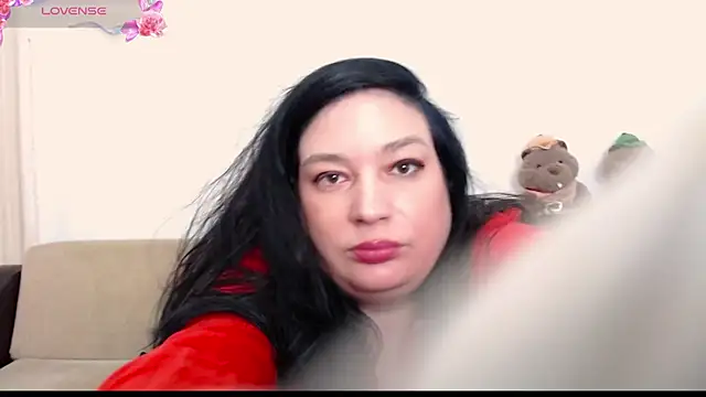 ElenaRose90 online show from November 9, 2025, 8:40 pm