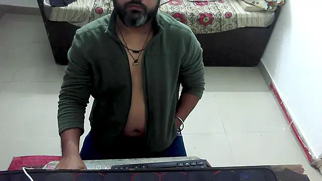 rentarob online show from February 11, 2026, 6:35 pm