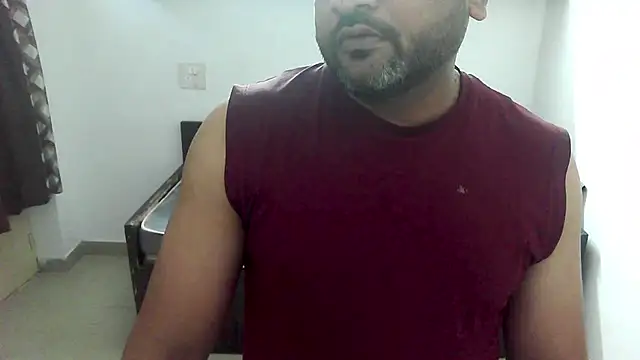Snapshot of rentarob chatting on April 1, 2026, 1:50 am rentarob online show from April 1, 2026, 1:50 am