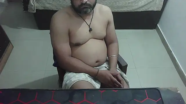 Snapshot of rentarob chatting on April 27, 2026, 1:31 pm rentarob online show from April 27, 2026, 1:31 pm