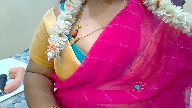 Snapshot of archanatelugu9 chatting on January 31, 2025, 7:08 pm archanatelugu9 online show from January 31, 2025, 7:08 pm