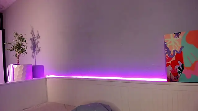 Snapshot of lina_stones chatting on December 21, 2024, 11:44 am lina stones online show from December 21, 2024, 11:44 am