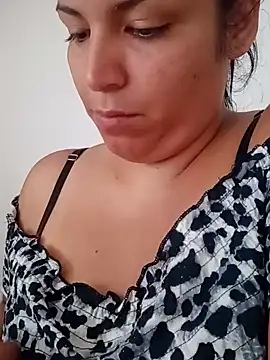 Snapshot of Morenitha-XXX chatting on December 4, 2024, 1:42 pm Morenitha-XXX online show from December 4, 2024, 1:42 pm