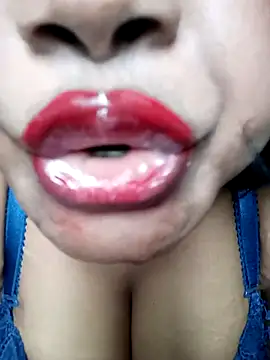 Hotlisa online show from March 27, 2026, 4:29 am