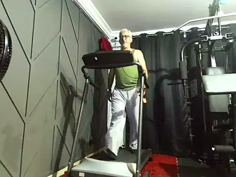 Snapshot of cenizo10124 chatting on November 2, 2025, 2:58 am cenizo10124 online show from November 2, 2025, 2:58 am