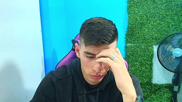 DEIBY BABY online show from January 28, 2025, 4:08 am