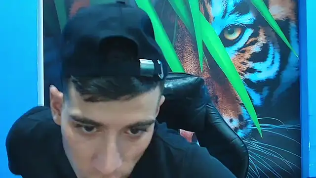 DEIBY BABY online show from February 3, 2026, 2:53 am