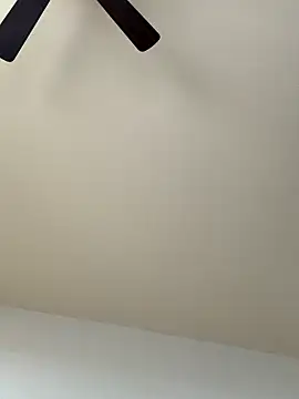 Natur4lBeautyb33 online show from January 9, 2026, 6:21 pm