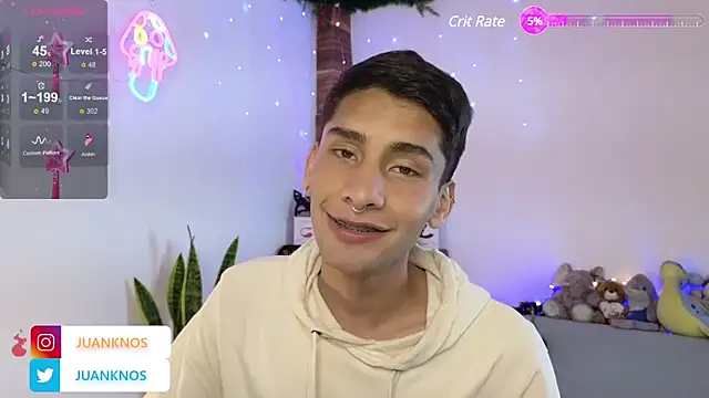 Snapshot of by_pandora chatting on February 12, 2025, 10:04 pm by pandora online show from February 12, 2025, 10:04 pm