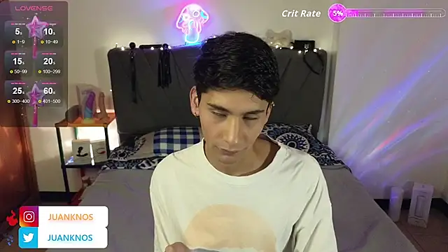 Snapshot of by_pandora chatting on September 15, 2025, 11:27 pm by pandora online show from September 15, 2025, 11:27 pm