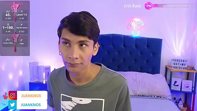 Snapshot of by_pandora chatting on November 2, 2025, 5:48 pm by pandora online show from November 2, 2025, 5:48 pm