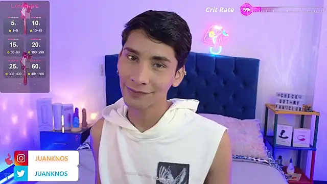 Snapshot of by_pandora chatting on November 3, 2025, 6:42 pm by pandora online show from November 3, 2025, 6:42 pm