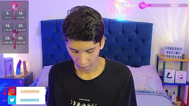 Snapshot of by_pandora chatting on November 6, 2025, 12:00 am by pandora online show from November 6, 2025, 12:00 am