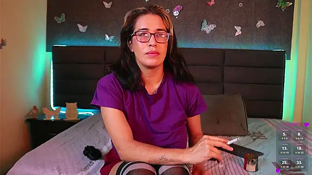 kathieandpovcock1 online show from January 27, 2025, 3:18 pm