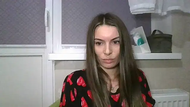 Snapshot of Carol-Rose chatting on December 3, 2024, 9:23 pm Carol-Rose online show from December 3, 2024, 9:23 pm