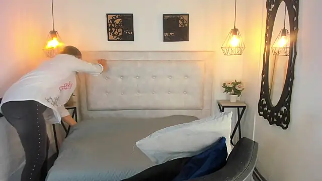 Hanna86 online show from January 22, 2025, 7:56 pm