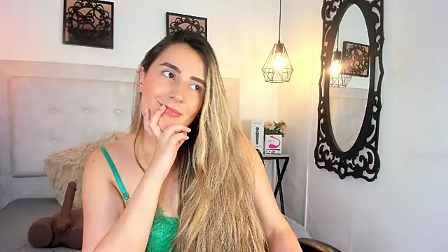 Hanna86 online show from January 28, 2025, 10:12 pm